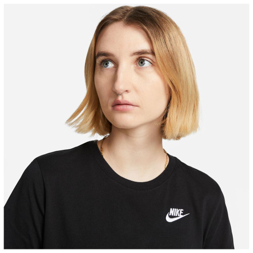 Nike Γυναικεία κοντομάνικη μπλούζα Sportswear Club Essentials T-Shirt